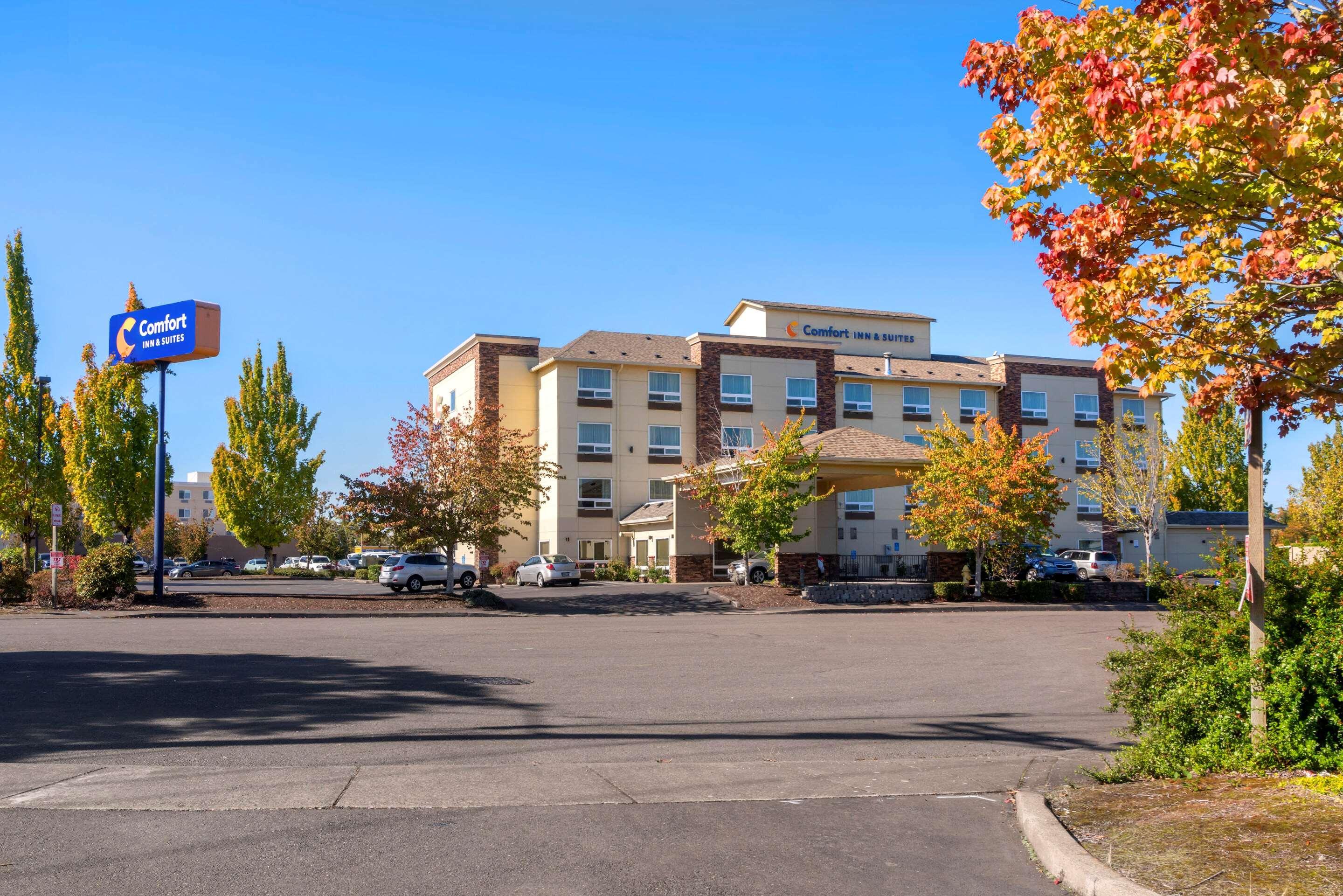 Comfort Inn & Suites Salem Esterno foto