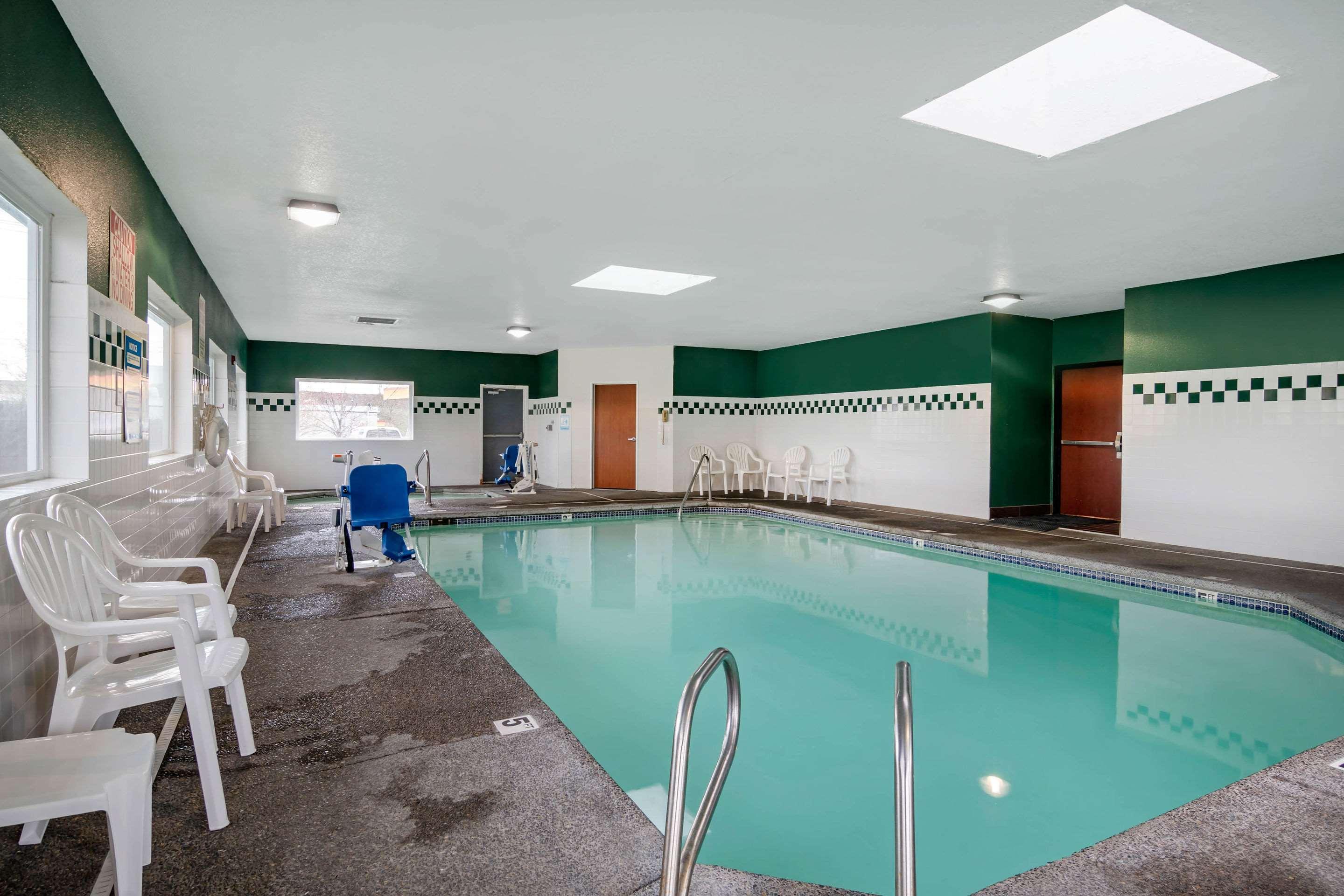 Comfort Inn & Suites Salem Esterno foto