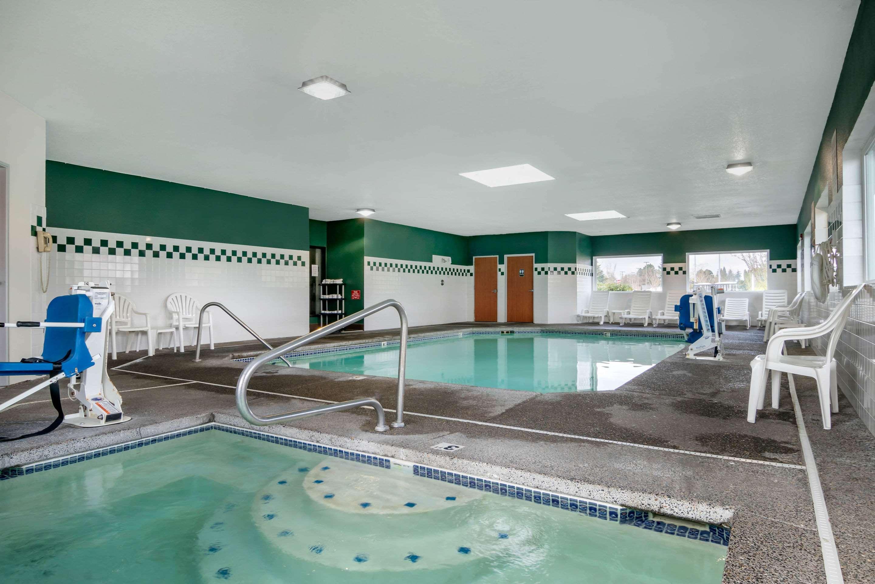 Comfort Inn & Suites Salem Esterno foto