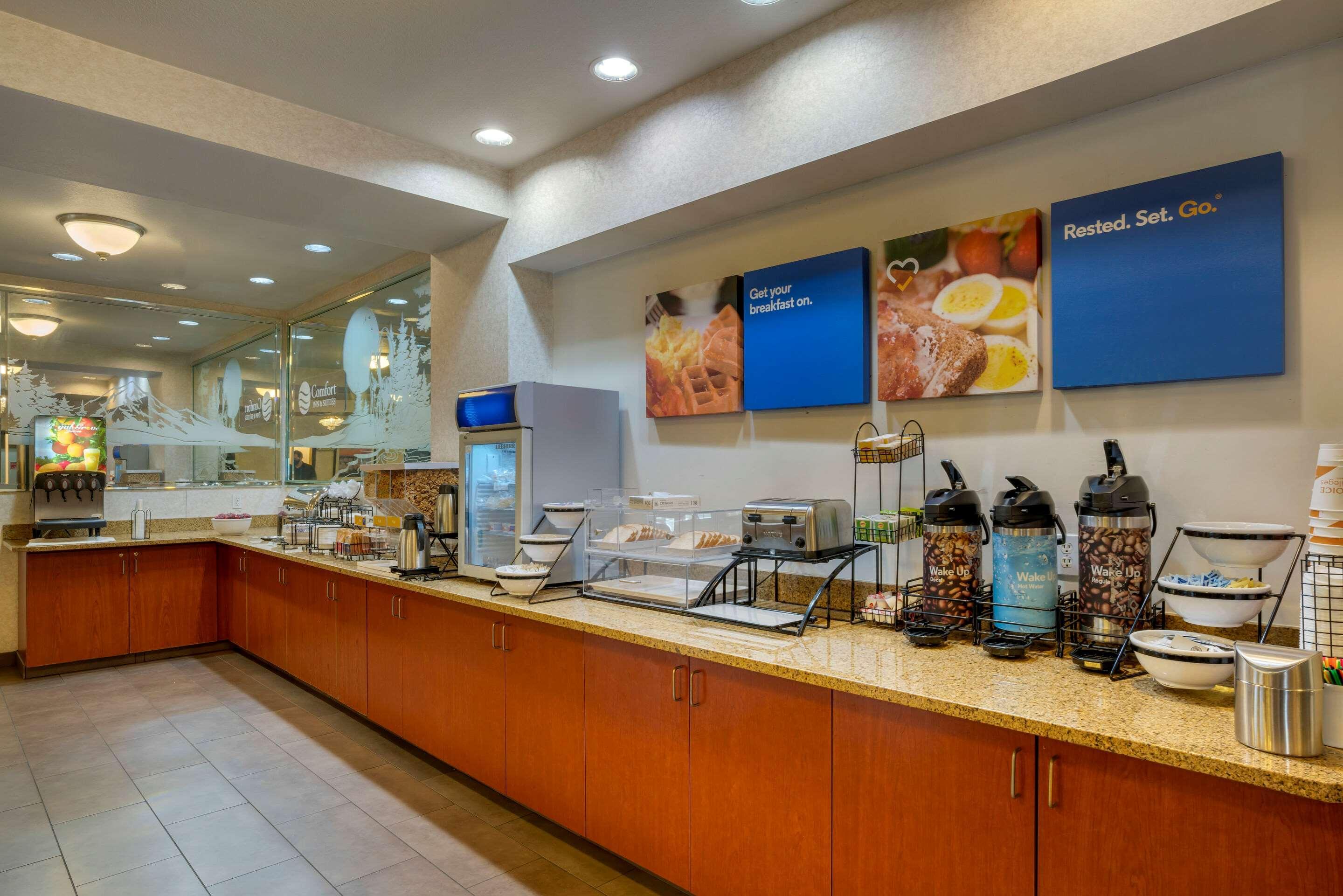 Comfort Inn & Suites Salem Esterno foto